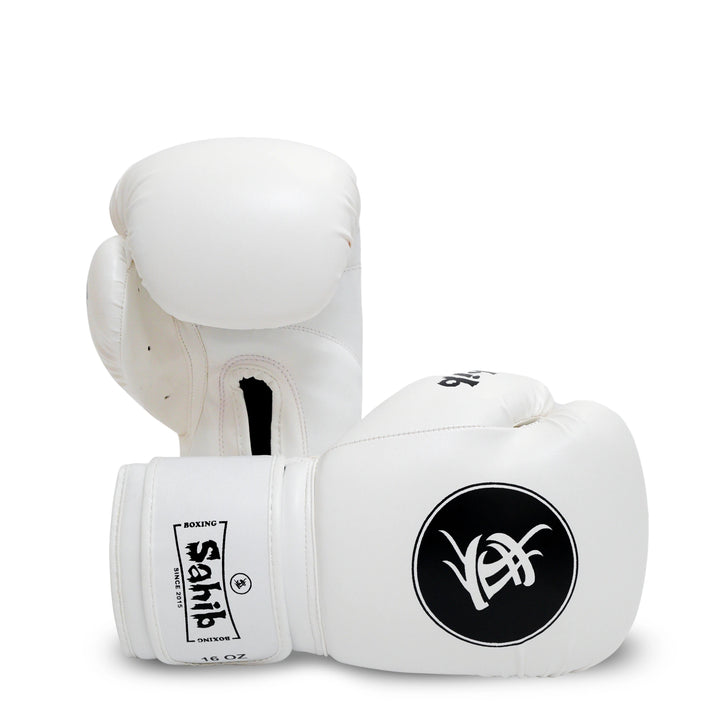 Front view of white Sahib® boxing gloves – breathable inner lining and padded protection