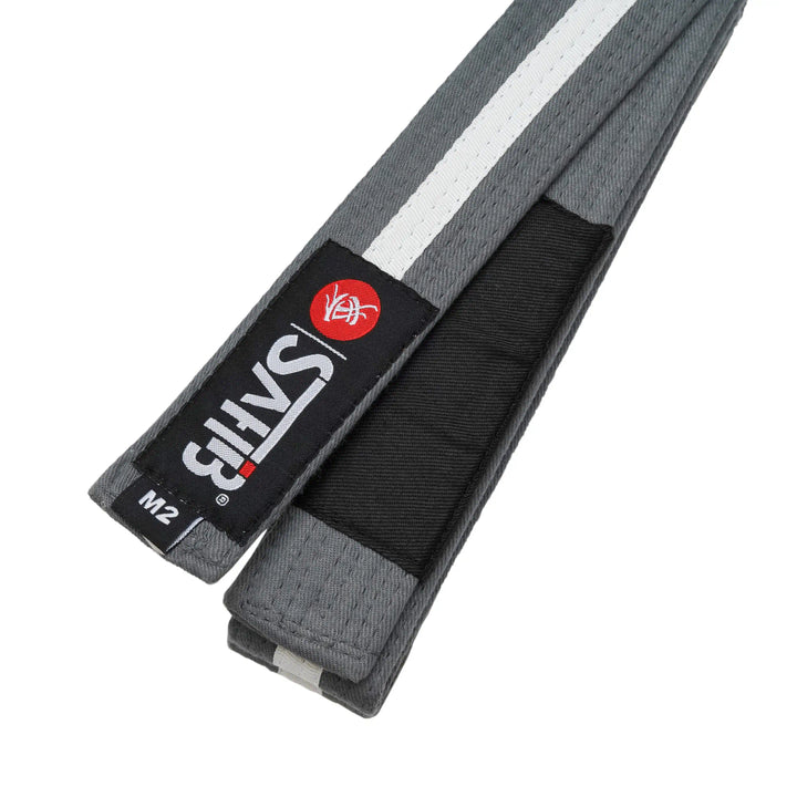 Sahib® Junior BJJ Belt – Close‑Up of Gray‑White Belt with Durable Stitching