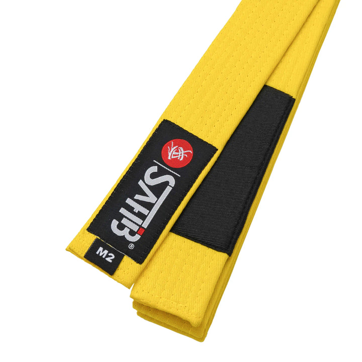 Sahib® Junior BJJ Belt – Close‑Up of Yellow Kids Belt with Reinforced Stitching